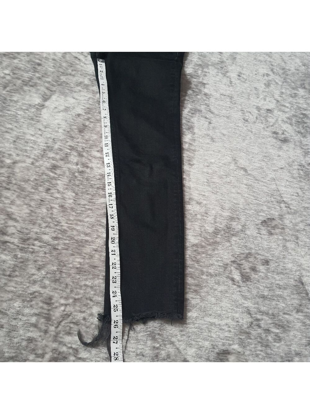 Zara Black High Waisted Straight Skinny Jeans Size 2 Raw Hem - Picture 11 of 12